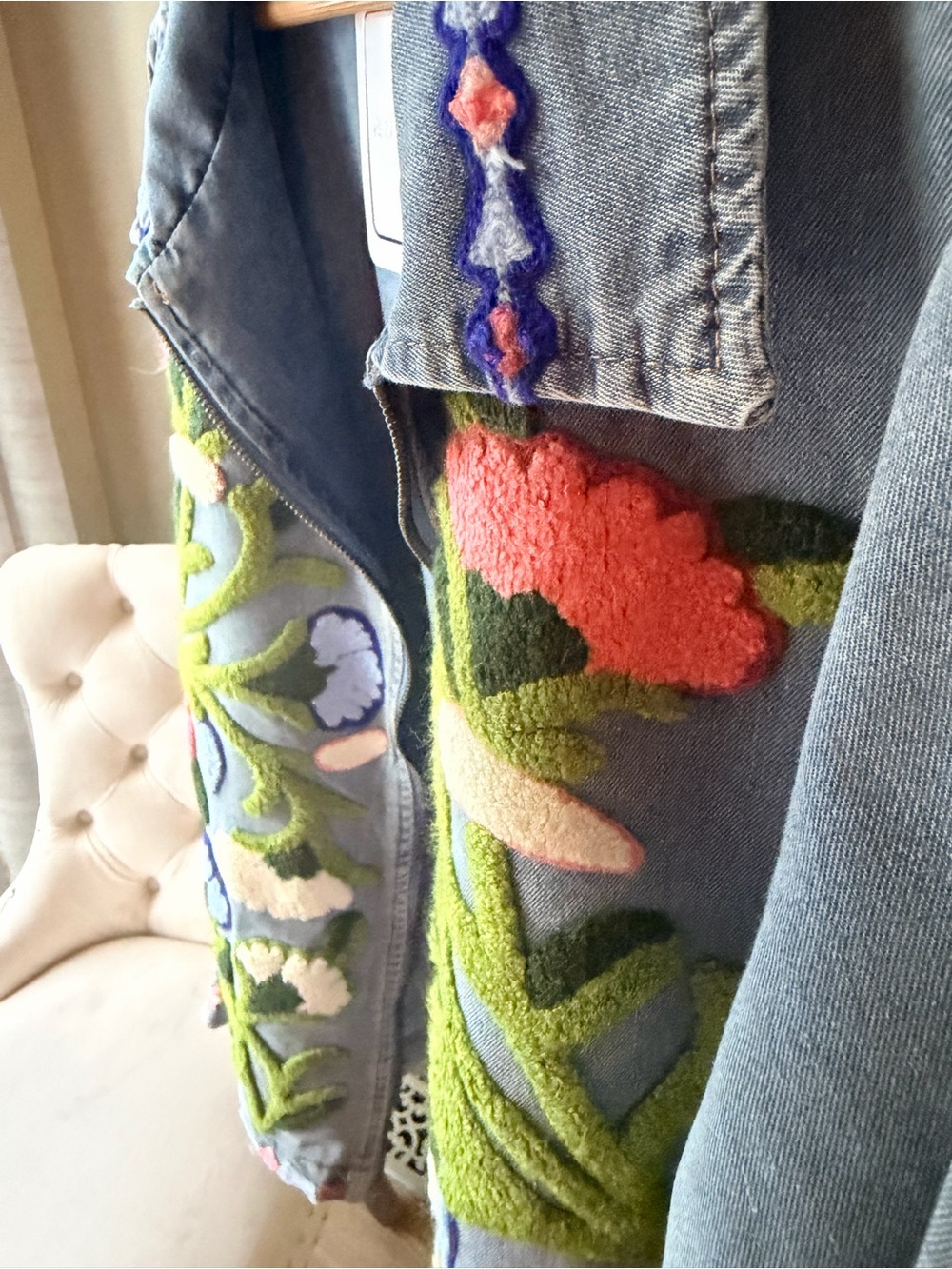 NWT Adore XL Embroidered Zip Front Denim Jacket Floral Statement Blue Boho - Picture 11 of 15